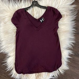 H by Bordeaux Purple V-neck T-Shirt